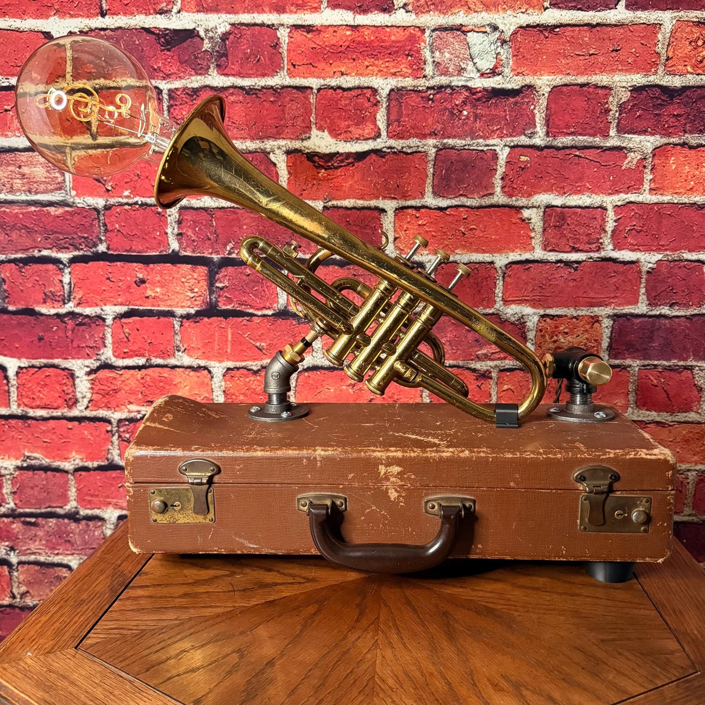 The Trumpet | Upcycled Lamp