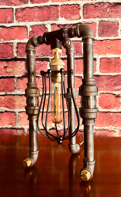 The Resolute Tripedal | Pipe Lamp